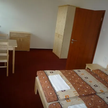 Casa rural S Restauraci Zlata Hvezda Vikýřovice
