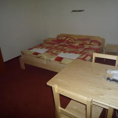 Casa rural S Restauraci Zlata Hvezda *